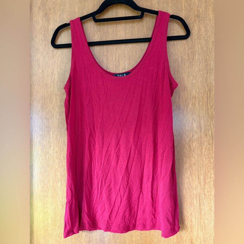 YALA ZIA LAYERING BAMBOO TANK TOP, red, large